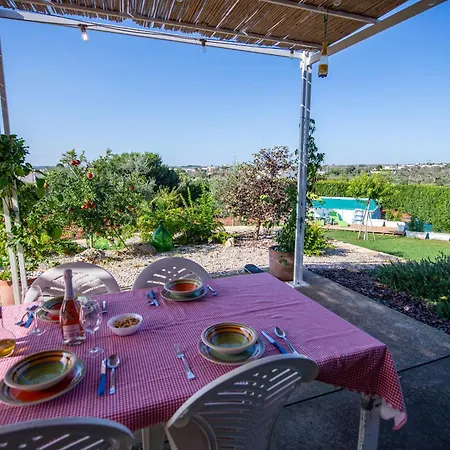 Casa Paritirossi Nella Campagna Salentina Holiday home Taurisano