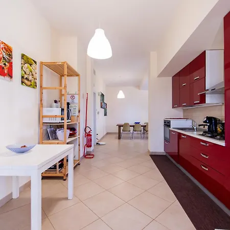 Casa Paritirossi Nella Campagna Salentina * Taurisano